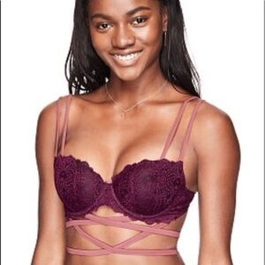 Victoria’s Secret Pink 32DD Strappy Bra